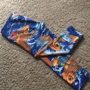Luna Jai koi fish capris